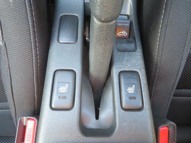 コペン Ｃｅｒｏ　１年保証　５速ＭＴ　電動オープン　純正ナビ　フルセグＴＶ　Ｂｌｕｅｔｏｏｔｈ　ＣＤ／ＤＶＤ　Ｂカメラ　ＥＴＣ　ＬＥＤライト　シートヒーター　スマートキー　プッシュ式　オートエアコン　純正アルミ（26枚目）