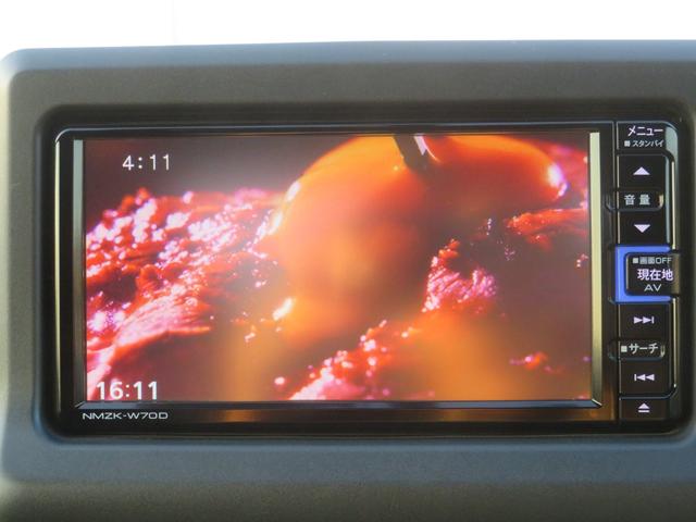 コペン Ｃｅｒｏ　１年保証　５速ＭＴ　電動オープン　純正ナビ　フルセグＴＶ　Ｂｌｕｅｔｏｏｔｈ　ＣＤ／ＤＶＤ　Ｂカメラ　ＥＴＣ　ＬＥＤライト　シートヒーター　スマートキー　プッシュ式　オートエアコン　純正アルミ（40枚目）