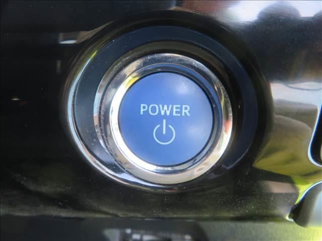 プリウス Ｅ　１年保証　純正ナビ　フルセグＴＶ　Ｂｌｕｅｔｏｏｔｈ　セーフティセンス　Ｂカメラ　ＥＴＣ　クリアランスソナー　ＬＥＤライト　クルーズコントロール　オートハイビーム　社外１７ＡＷ　ウインカーミラー（20枚目）