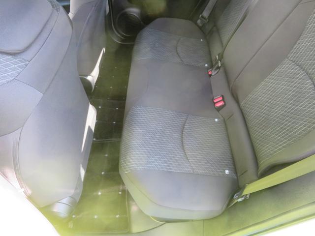 プリウス Ｅ　１年保証　純正ナビ　フルセグＴＶ　Ｂｌｕｅｔｏｏｔｈ　セーフティセンス　Ｂカメラ　ＥＴＣ　クリアランスソナー　ＬＥＤライト　クルーズコントロール　オートハイビーム　社外１７ＡＷ　ウインカーミラー（41枚目）