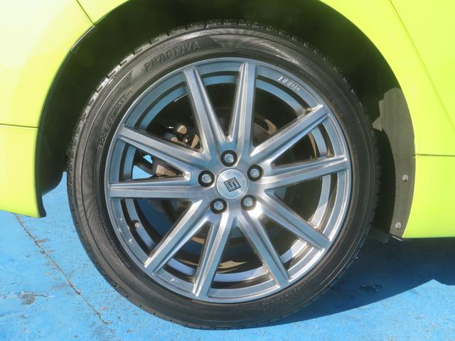 プリウス Ｅ　１年保証　純正ナビ　フルセグＴＶ　Ｂｌｕｅｔｏｏｔｈ　セーフティセンス　Ｂカメラ　ＥＴＣ　クリアランスソナー　ＬＥＤライト　クルーズコントロール　オートハイビーム　社外１７ＡＷ　ウインカーミラー（61枚目）