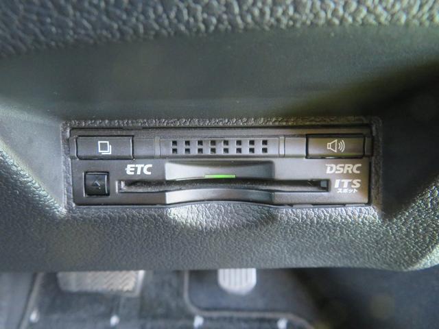 プリウス Ｅ　１年保証　純正ナビ　フルセグＴＶ　Ｂｌｕｅｔｏｏｔｈ　セーフティセンス　Ｂカメラ　ＥＴＣ　クリアランスソナー　ＬＥＤライト　クルーズコントロール　オートハイビーム　社外１７ＡＷ　ウインカーミラー（70枚目）