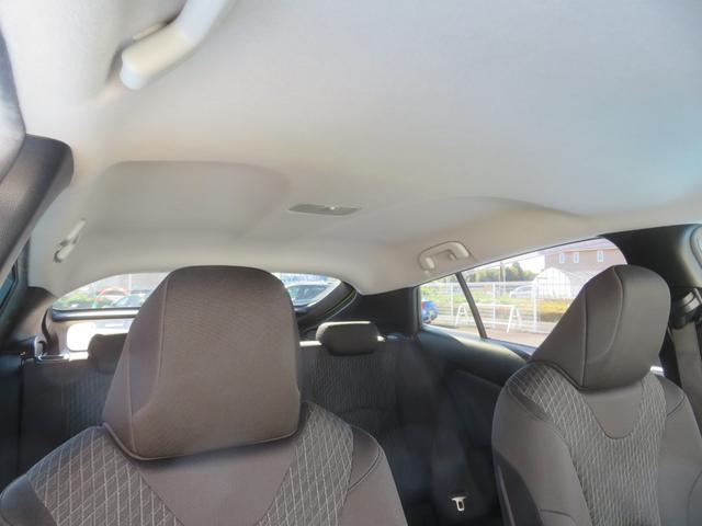 プリウス Ｅ　１年保証　純正ナビ　フルセグＴＶ　Ｂｌｕｅｔｏｏｔｈ　セーフティセンス　Ｂカメラ　ＥＴＣ　クリアランスソナー　ＬＥＤライト　クルーズコントロール　オートハイビーム　社外１７ＡＷ　ウインカーミラー（73枚目）