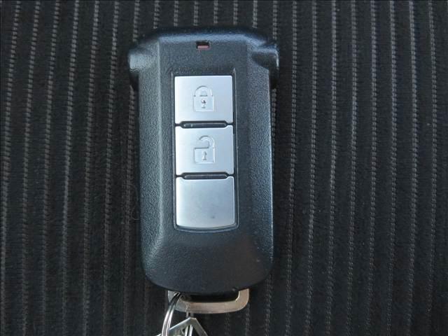 デイズルークス ハイウェイスター　Ｘ　Ｖセレクション＋セーフティＩＩ　１年保証　純正ナビ　フルセグＴＶ　３６０°カメラ　Ｂカメラ　衝突軽減ブレーキ　キセノン　左側電動スライド　タイミングチェーン　純正１４ＡＷ　アイドリングストップ　ベンチシート　スマートキー　電格ミラー（19枚目）