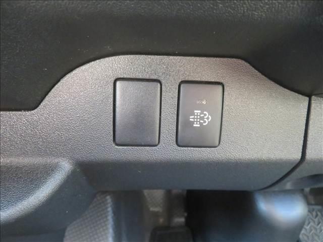 ハイエースバン DX GLパッケージ 4WD ディーゼル車 5ドア イクリプスナビ フルセグTV Bluetooth CD/DVD Bカメラ ETC 電格ミラー 社外LEDライト キーレス Wエアバック(7枚目)