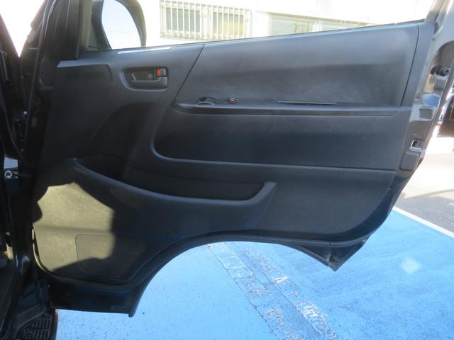 ハイエースバン DX GLパッケージ 4WD ディーゼル車 5ドア イクリプスナビ フルセグTV Bluetooth CD/DVD Bカメラ ETC 電格ミラー 社外LEDライト キーレス Wエアバック(22枚目)