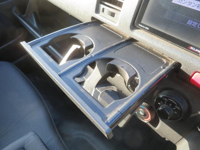 ハイエースバン DX GLパッケージ 4WD ディーゼル車 5ドア イクリプスナビ フルセグTV Bluetooth CD/DVD Bカメラ ETC 電格ミラー 社外LEDライト キーレス Wエアバック(46枚目)