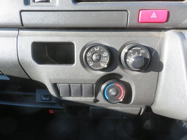 ハイエースバン DX GLパッケージ 4WD ディーゼル車 5ドア イクリプスナビ フルセグTV Bluetooth CD/DVD Bカメラ ETC 電格ミラー 社外LEDライト キーレス Wエアバック(58枚目)