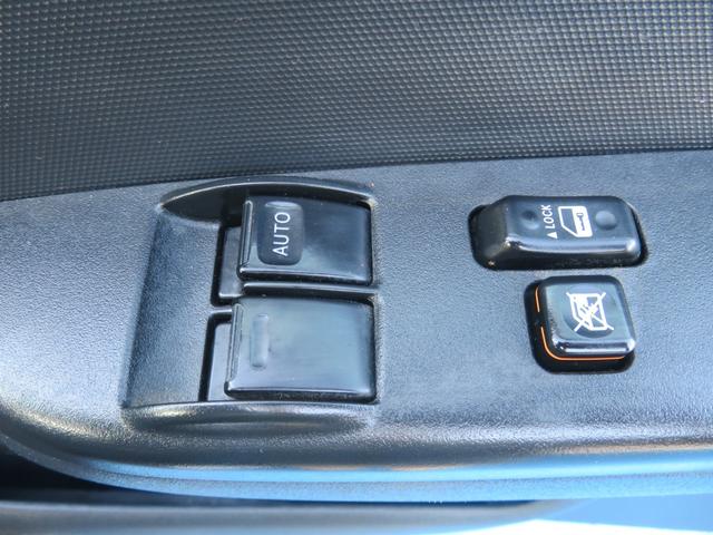 ハイエースバン DX GLパッケージ 4WD ディーゼル車 5ドア イクリプスナビ フルセグTV Bluetooth CD/DVD Bカメラ ETC 電格ミラー 社外LEDライト キーレス Wエアバック(68枚目)