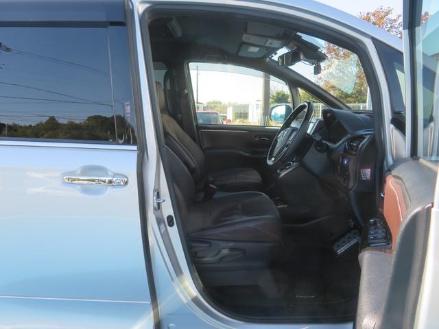 エスクァイア Ｇｉ　“Ｐｒｅｍｉｕｍ　Ｐａｃｋａｇｅ”　１年保証　純正ナビ　フルセグＴＶ　Ｂｌｕｅｔｏｏｔｈ　Ｂカメラ　ＥＴＣ２．０　後席モニター　ドラレコ　エアロー　ＬＥＤライト　両側電動スライド　流れるウインカー　セーフティセンス　シートヒーター（40枚目）