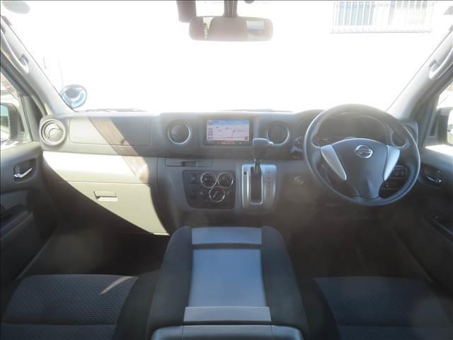 NV350キャラバンバン ロングプレミアムGXターボ エマージェンシーブレーキパッケージ ワンオーナー車 ディーゼル タイミングチェーン 純正ナビ フルセグTV Bluetooth Bカメラ ETC ドラレコ キセノン フォグ 社外15AW スマキー(3枚目)