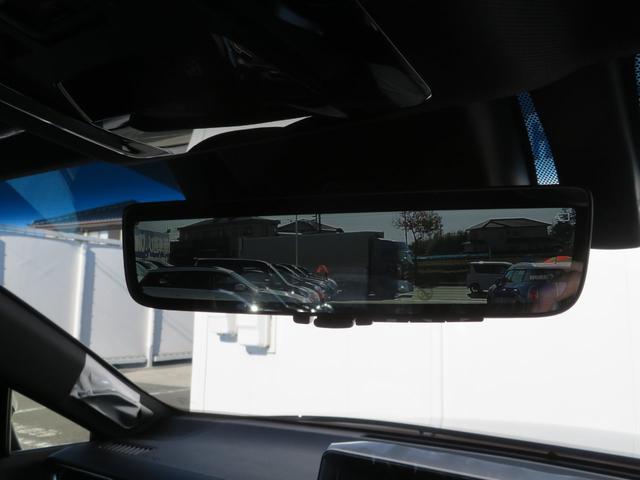 Z レザーパッケージ 登録済未使用車 T-ConnectSDナビTV 調光パノラマルーフ おくだけ充電 純正19AW インナーミラー パワーバックドア トヨタセーフティセンス 保証書取説完備(27枚目)