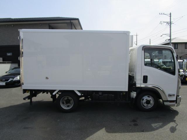 エルフトラック 　低温冷蔵冷凍車　サイド扉（4枚目）