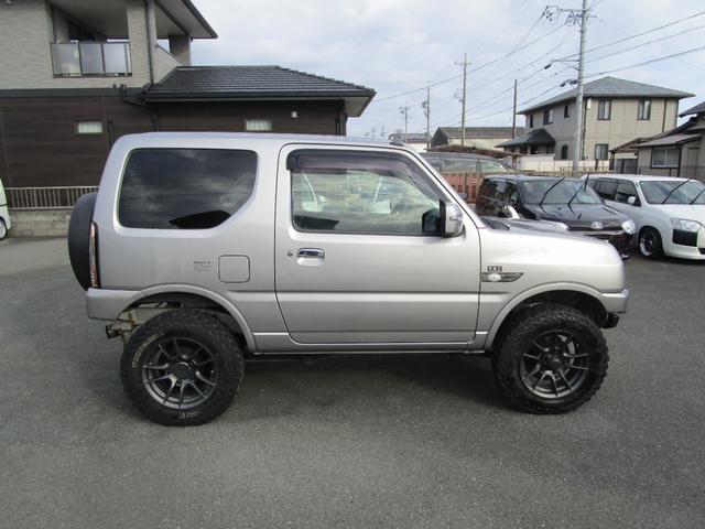 ジムニー ランドベンチャー アピオ前後バンパー リフトアップ ヨシムラマフラーレカロシート(4枚目)