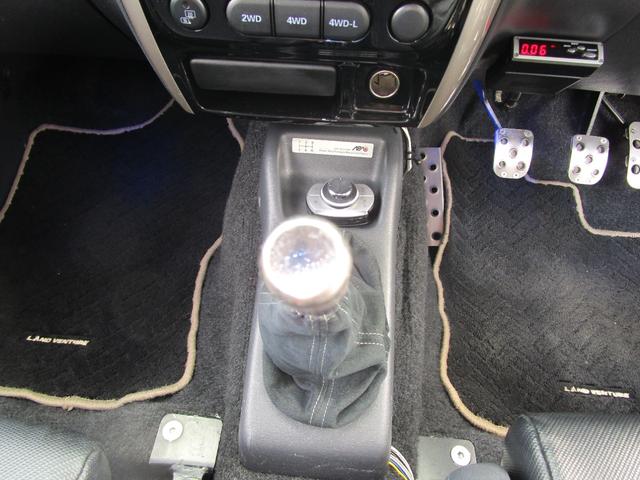 ジムニー ランドベンチャー アピオ前後バンパー リフトアップ ヨシムラマフラーレカロシート(18枚目)