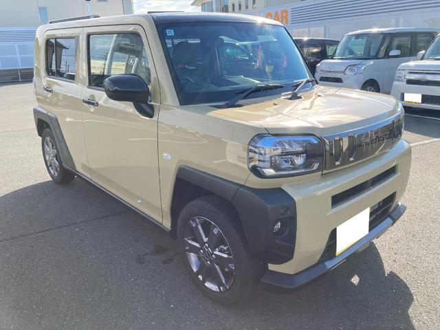 タフト G ダーククロムベンチャー 15インチアルミホイール オートレベリング機能付フルLEDヘッドランプ LEDフォグランプ 本革巻ステアリングホイール 本革巻インパネセンターシフト キーフリーシステム プッシュボタンスタート(6枚目)