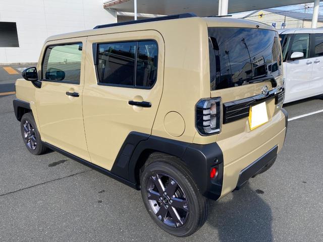 タフト G ダーククロムベンチャー 15インチアルミホイール オートレベリング機能付フルLEDヘッドランプ LEDフォグランプ 本革巻ステアリングホイール 本革巻インパネセンターシフト キーフリーシステム プッシュボタンスタート(9枚目)