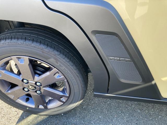 タフト G ダーククロムベンチャー 15インチアルミホイール オートレベリング機能付フルLEDヘッドランプ LEDフォグランプ 本革巻ステアリングホイール 本革巻インパネセンターシフト キーフリーシステム プッシュボタンスタート(12枚目)