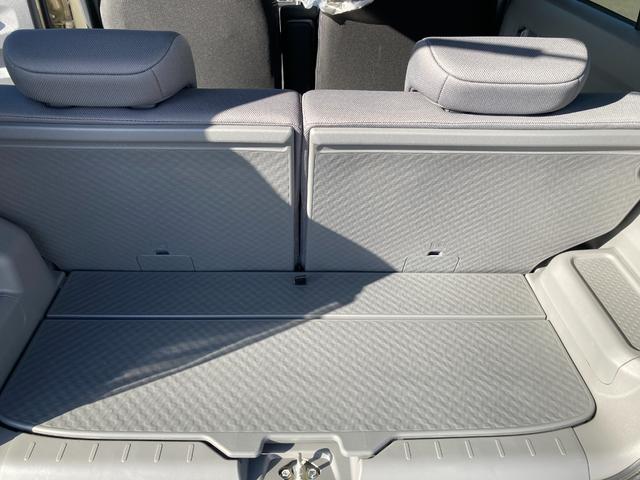 タフト G ダーククロムベンチャー 15インチアルミホイール オートレベリング機能付フルLEDヘッドランプ LEDフォグランプ 本革巻ステアリングホイール 本革巻インパネセンターシフト キーフリーシステム プッシュボタンスタート(17枚目)