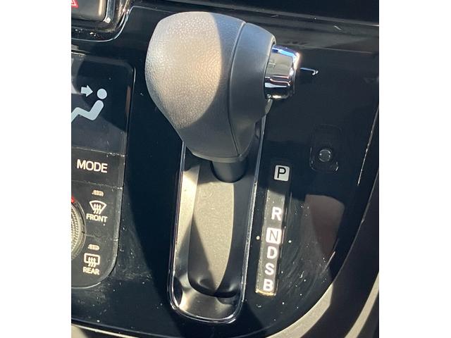 ムーヴキャンバス Ｇブラックアクセントリミテッド　ＳＡＩＩＩ　１４インチフルホイールキャップ　ＬＥＤヘッドランプ　キーフリーシステム　両側パワースライドドア　オートエアコン（プッシュ式）　オートライト　置きラクボックス（31枚目）