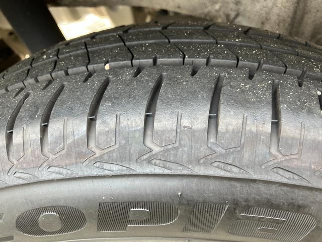 ブーン スタイル ホワイトリミテッド SAIII キーフリーシステム プッシュボタンスタート フルホイールキャップ 電動格納ドアミラー オートエアコン(プッシュ式) UVカットガラス	 パワーウィンドウ(11枚目)