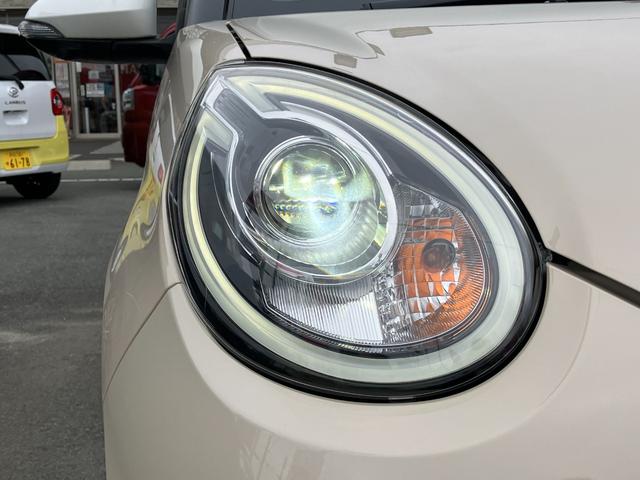 ブーン スタイル ホワイトリミテッド SAIII キーフリーシステム プッシュボタンスタート フルホイールキャップ 電動格納ドアミラー オートエアコン(プッシュ式) UVカットガラス	 パワーウィンドウ(12枚目)