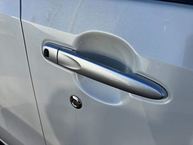 ムーヴ X SA 14インチアルミホイール スーパーUVIRカットガラス キーフリーシステム オートエアコン(プッシュ式) プッシュボタンスタート 電動格納ドアミラー(12枚目)