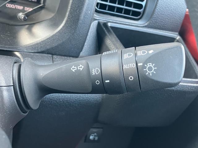 ハイゼットトラック ジャンボエクストラ LEDヘッドランプ シートスライド&リクライニング機構 荷台ステップ オーバーヘッドシェルフ マニュアルエアコン コーナーセンサー(20枚目)