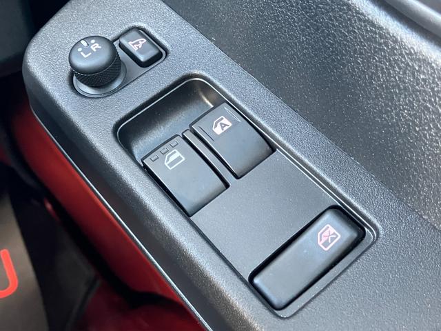 ハイゼットトラック ジャンボエクストラ LEDヘッドランプ シートスライド&リクライニング機構 荷台ステップ オーバーヘッドシェルフ マニュアルエアコン コーナーセンサー(21枚目)