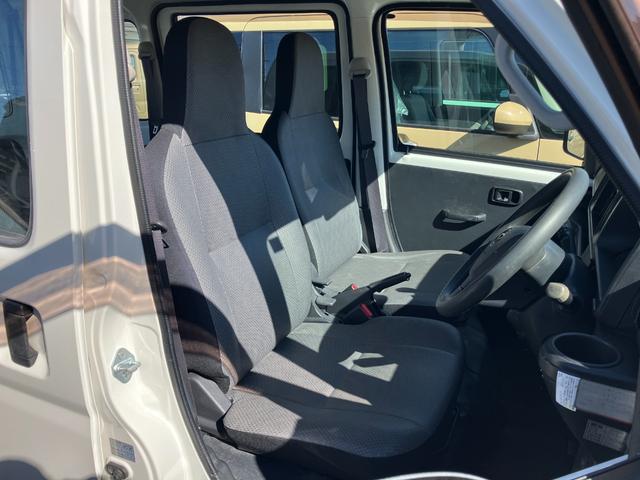 ハイゼットカーゴ スペシャル 2WD 4AT マニュアルエアコン プリントレザーシート アッパートレイ ユースフルナット(31か所)(17枚目)