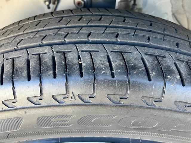 タント スローパーＸターンシート付　福祉車両　１４インチフルホイールキャップ　フルＬＥＤヘッドランプ　オート格納式カラードドアミラー　左側パワースライドドア　ＴＦＴカラーマルチインフォメーションディスプレイ　フルファブリックシート（7枚目）