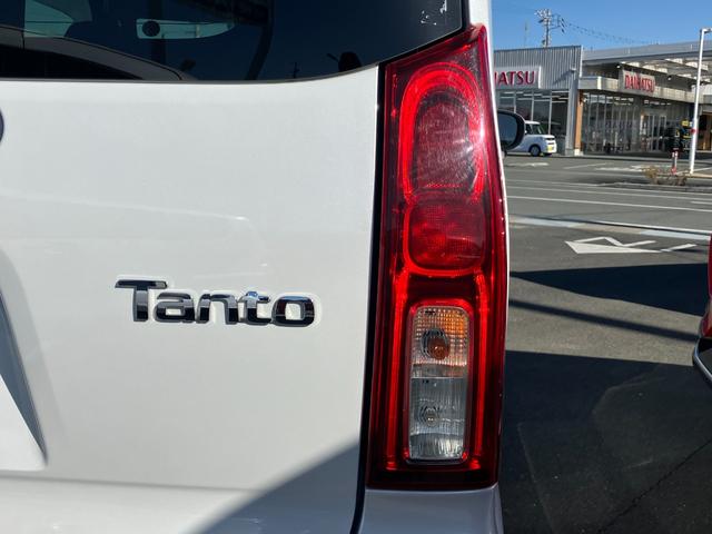 タント スローパーＸターンシート付　福祉車両　１４インチフルホイールキャップ　フルＬＥＤヘッドランプ　オート格納式カラードドアミラー　左側パワースライドドア　ＴＦＴカラーマルチインフォメーションディスプレイ　フルファブリックシート（12枚目）