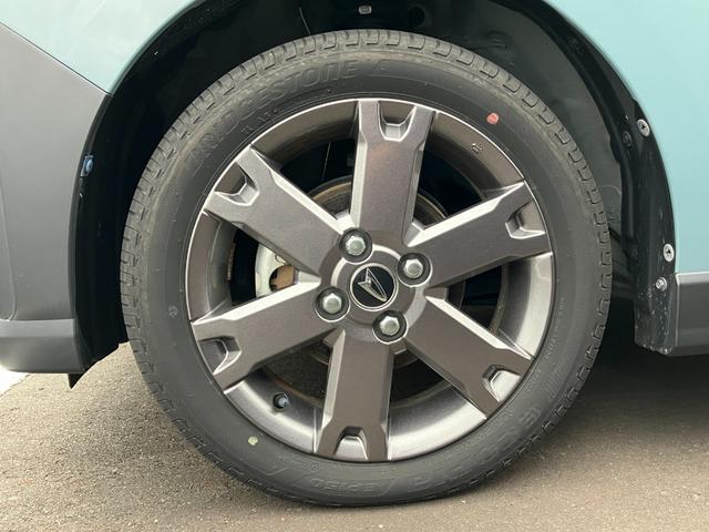 タント ファンクロスターボ 15インチアルミホイール キーフリーシステム プッシュボタンスタート オートエアコン(プッシュ式) フルLEDヘッドランプ オート格納式カラードドアミラー 本革巻ステアリングホイール(8枚目)