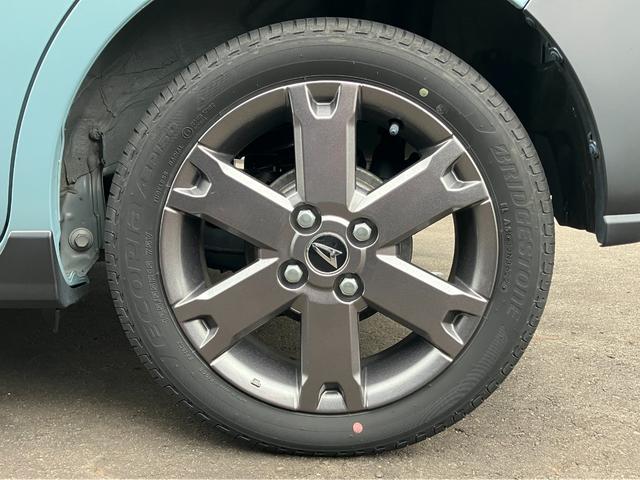 タント ファンクロスターボ 15インチアルミホイール キーフリーシステム プッシュボタンスタート オートエアコン(プッシュ式) フルLEDヘッドランプ オート格納式カラードドアミラー 本革巻ステアリングホイール(10枚目)