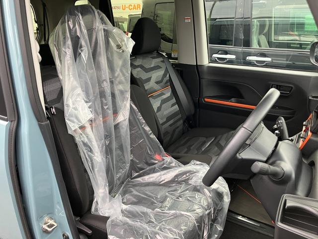 タント ファンクロスターボ 15インチアルミホイール キーフリーシステム プッシュボタンスタート オートエアコン(プッシュ式) フルLEDヘッドランプ オート格納式カラードドアミラー 本革巻ステアリングホイール(20枚目)