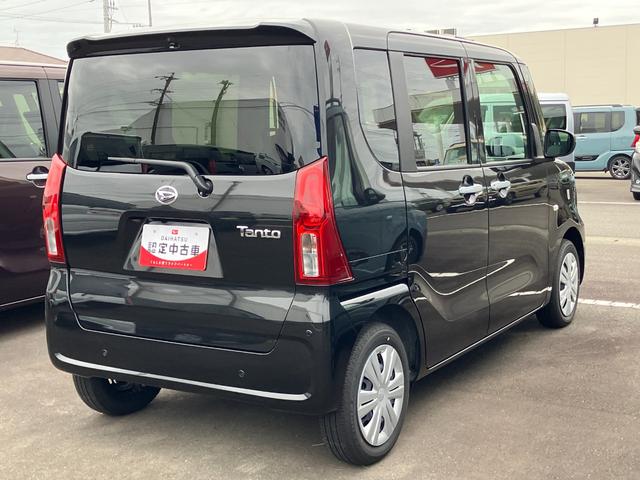 タント X 14インチフルホイールキャップ フルLEDヘッドランプ オート格納式カラードドアミラー 左側パワースライドドア TFTカラーマルチインフォメーションディスプレイ フルファブリックシート(4枚目)