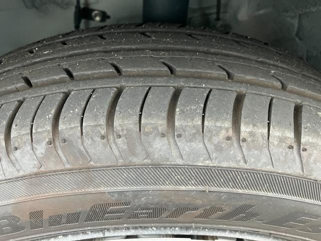 ミラトコット G リミテッド SAIII 14インチフルホイールキャップ オートエアコン(プッシュ式) UV&IRカットガラス キーフリーシステム LEDヘッドランプ USB電源ソケット(10枚目)