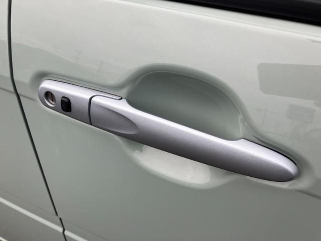 ミラトコット G リミテッド SAIII 14インチフルホイールキャップ オートエアコン(プッシュ式) UV&IRカットガラス キーフリーシステム LEDヘッドランプ USB電源ソケット(14枚目)