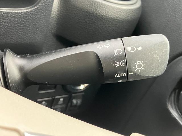 ミラトコット G リミテッド SAIII 14インチフルホイールキャップ オートエアコン(プッシュ式) UV&IRカットガラス キーフリーシステム LEDヘッドランプ USB電源ソケット(24枚目)