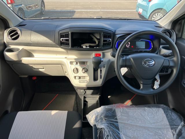 ミライース Ｘ　ＳＡＩＩＩ　１４インチフルホイールキャップ　ＬＥＤヘッドランプ　電動格納式（カラード）ドアミラー　自発光式デジタルメーターブルーイルミネーションメーター　マニュアルエアコン（ダイヤル式）　キーレスエントリー（2枚目）