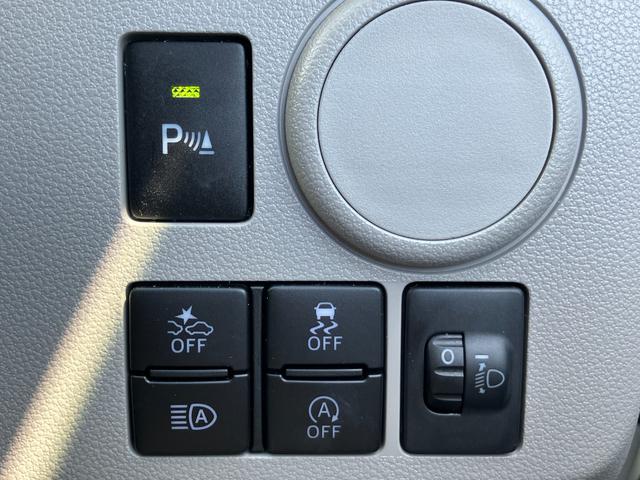 ミライース Ｘ　ＳＡＩＩＩ　１４インチフルホイールキャップ　ＬＥＤヘッドランプ　電動格納式（カラード）ドアミラー　自発光式デジタルメーターブルーイルミネーションメーター　マニュアルエアコン（ダイヤル式）　キーレスエントリー（24枚目）