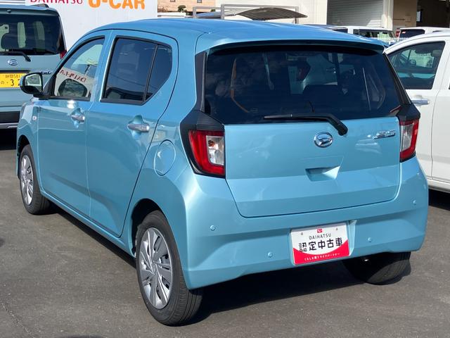 ミライース Ｘ　ＳＡＩＩＩ　１４インチフルホイールキャップ　ＬＥＤヘッドランプ　電動格納式（カラード）ドアミラー　自発光式デジタルメーターブルーイルミネーションメーター　マニュアルエアコン（ダイヤル式）　キーレスエントリー（7枚目）