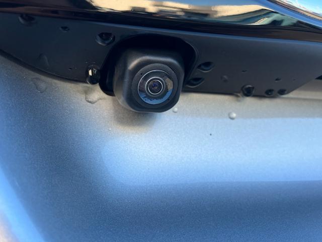 ロッキー Ｇ　１７インチアルミホイール　ＵＶＩＲカット遮音ガラス　フルＬＥＤヘッドランプ　運転席・助手席シートヒーター　ウレタンステアリングホイール　本革シフトノブ　アクティブマルチインフォメーションメーター（16枚目）