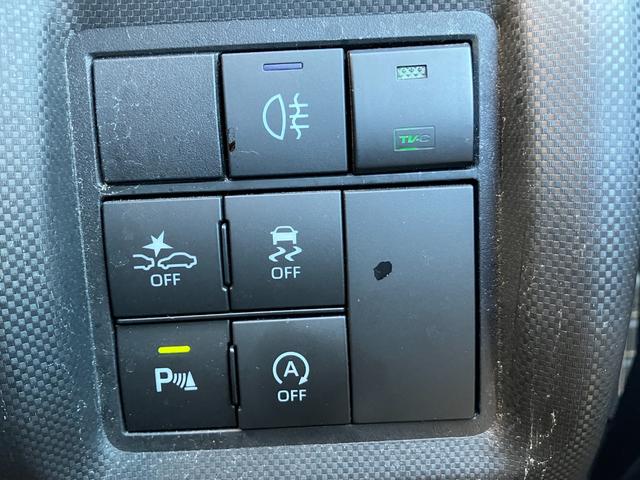 ロッキー Ｇ　１７インチアルミホイール　ＵＶＩＲカット遮音ガラス　フルＬＥＤヘッドランプ　運転席・助手席シートヒーター　ウレタンステアリングホイール　本革シフトノブ　アクティブマルチインフォメーションメーター（31枚目）