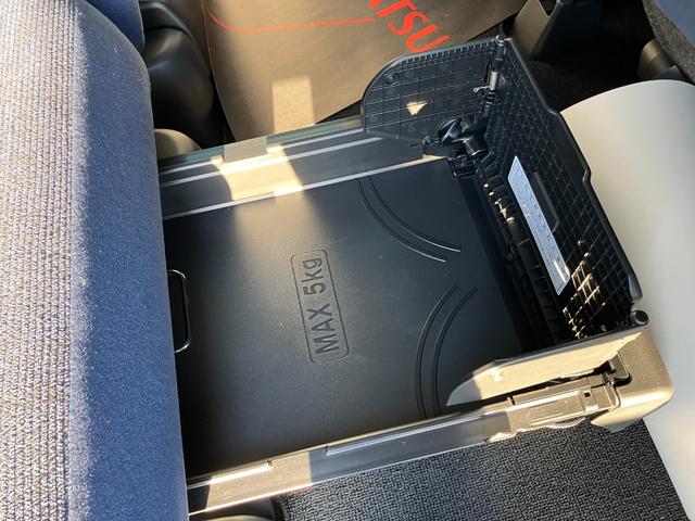 ムーヴキャンバス セオリーＧ　１４インチフルホイールキャップ　ＬＥＤヘッドランプ　ＬＥＤフォグランプ　ホっとカップホルダー　両側パワースライドドア　キーフリーシステム　プッシュボタンスタート　ＵＶカットガラス（22枚目）