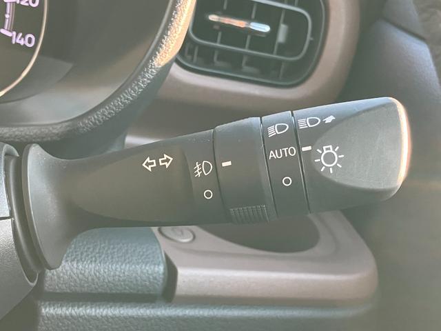 ムーヴキャンバス セオリーＧ　１４インチフルホイールキャップ　ＬＥＤヘッドランプ　ＬＥＤフォグランプ　ホっとカップホルダー　両側パワースライドドア　キーフリーシステム　プッシュボタンスタート　ＵＶカットガラス（27枚目）