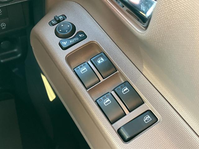 ムーヴキャンバス セオリーＧ　１４インチフルホイールキャップ　ＬＥＤヘッドランプ　ＬＥＤフォグランプ　ホっとカップホルダー　両側パワースライドドア　キーフリーシステム　プッシュボタンスタート　ＵＶカットガラス（30枚目）