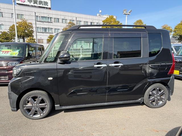 ���[�ԑO�ɂ́A�@��P�Q�����_�������̓_�������{�������܂��B�v���̐����X�^�b�t���_��������̂ŁA���S���Ē��ÎԂɂ���肢�������܂��B