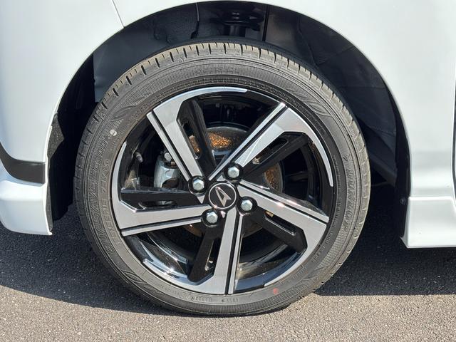 ムーヴ ＲＳ　キーフリーシステム　プッシュボタンスタート　ＬＥＤヘッドライト　１５インチアルミホイール　両側パワースライドドア　カラーマルチインフォメーションディスプレイ（12枚目）