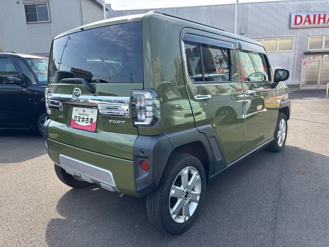 タフト Ｇ　クロムベンチャー　１５インチアルミホイール　オートレベリング機能付フルＬＥＤヘッドランプ　ＬＥＤフォグランプ　本革巻ステアリングホイール　本革巻インパネセンターシフト　ＴＦＴカラーマルチインフォメーションディスプレイ（5枚目）